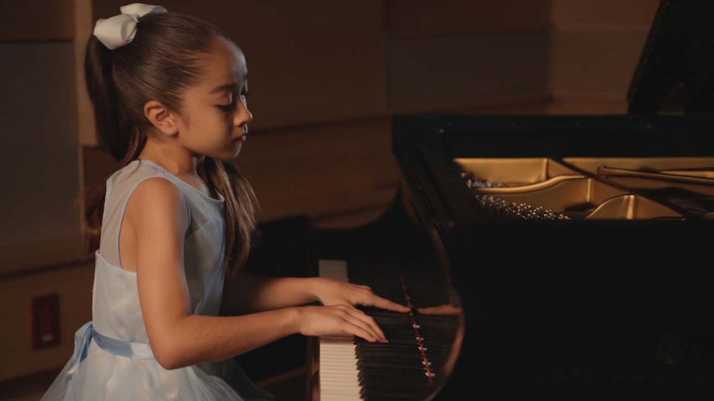 10 yr old Leah Frautschi performs Chopin's "Waltz Op. 64 No. 2"